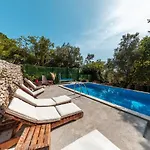 Apartments Olivija